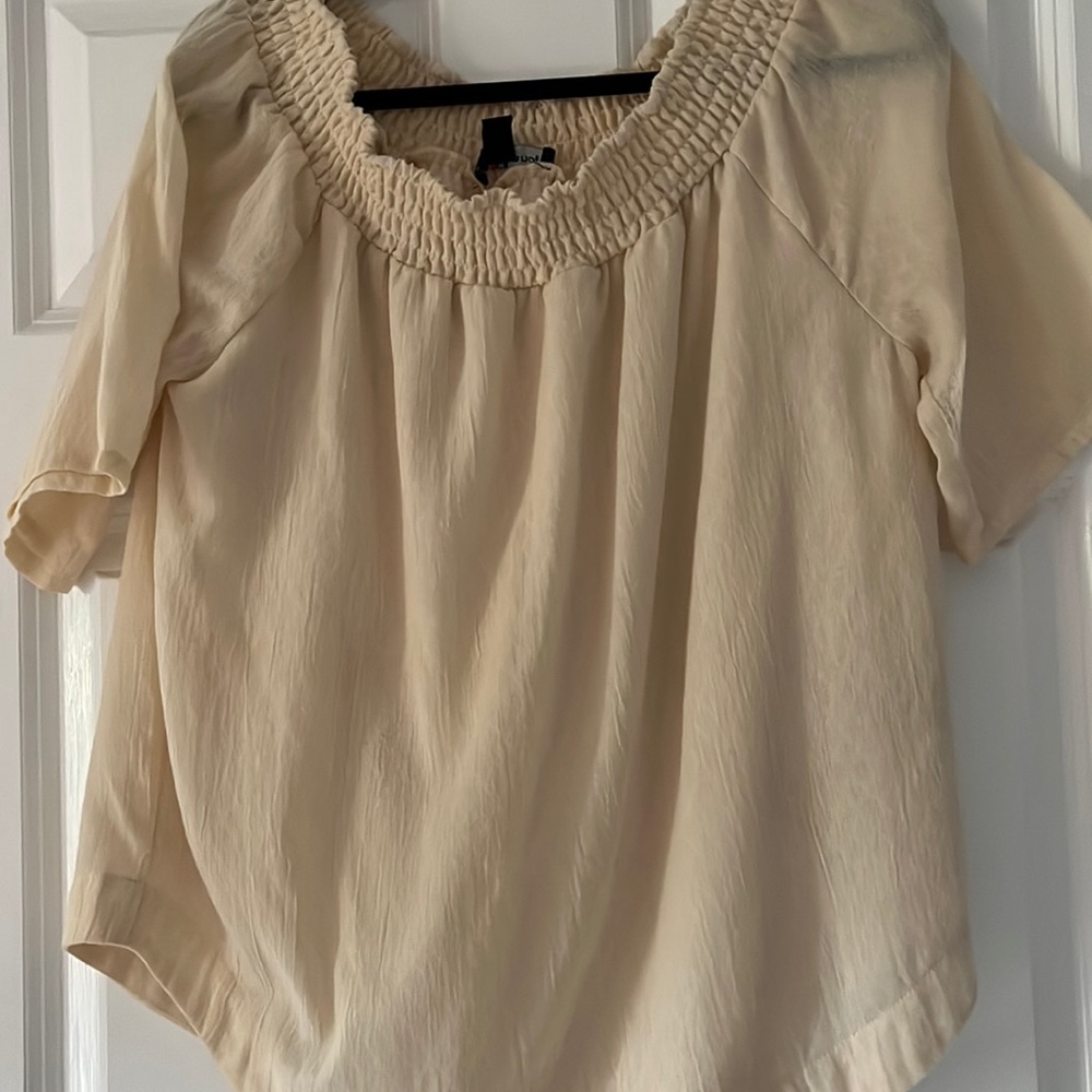 Sharagano Cream Color blouse